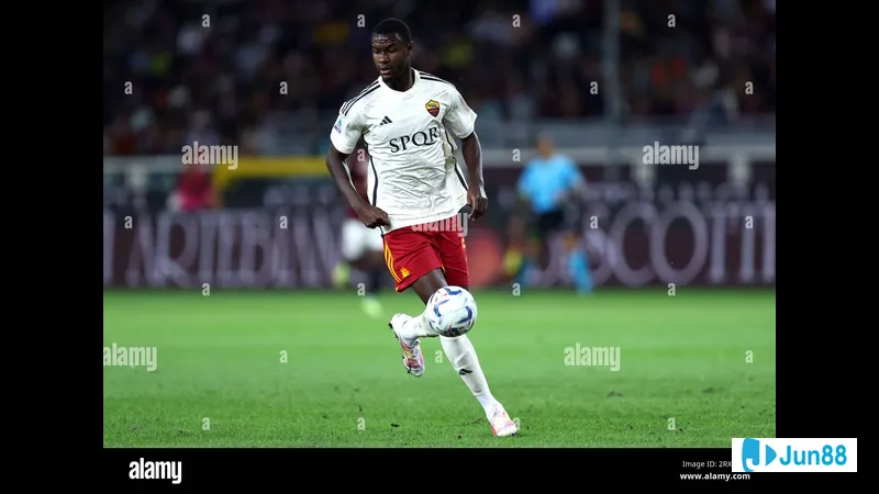 Hình ảnh hành động trong trận đấu giữa AS Roma và Torino