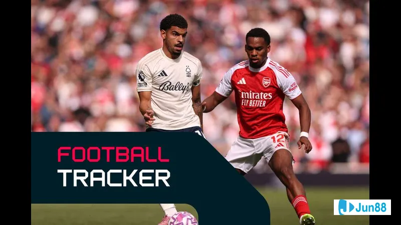 Hai đội Nordia Jerusalem và Shimshon Tel Aviv đang tranh tài gay cấn trên sân cỏ